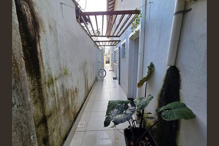Casa de condomínio para alugar com 84m², 3 quartos e 1 vaga Casa de condomínio para alugar com 84m², 3 quartos e 1 vagaQuintal