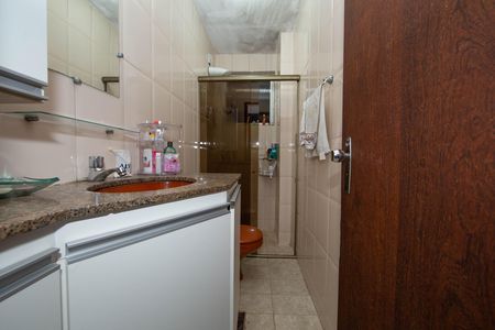 Apartamento para alugar com 74m², 3 quartos e 1 vaga Apartamento para alugar com 74m², 3 quartos e 1 vagaBANHEIRO