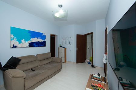 SALA de apartamento para alugar com 3 quartos, 74m² em Monsenhor Messias, Belo Horizonte