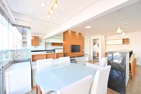 Apartamento à venda com 49m², 1 quarto e 1 vaga Apartamento à venda com 49m², 1 quarto e 1 vagaVaranda
