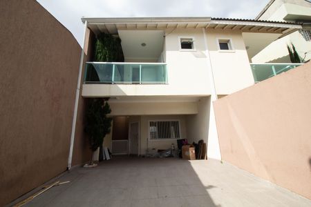Casa para alugar com 186m², 3 quartos e 4 vagasGaragem