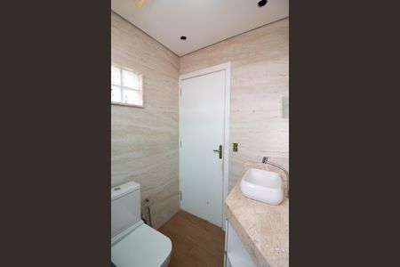 Casa para alugar com 186m², 3 quartos e 4 vagasBanheiro da Suíte