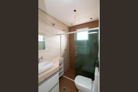Casa para alugar com 186m², 3 quartos e 4 vagasBanheiro da Suíte