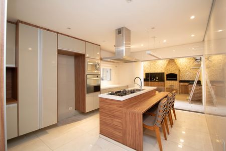 Casa para alugar com 186m², 3 quartos e 4 vagasCozinha - Armários