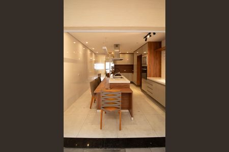 Casa para alugar com 186m², 3 quartos e 4 vagasCozinha - Armários