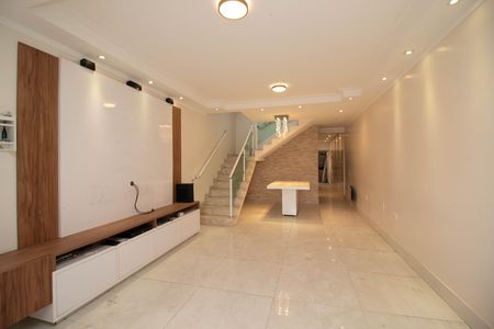 Casa para alugar com 186m², 3 quartos e 4 vagasSala