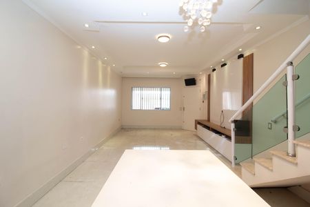 Sala de casa para alugar com 3 quartos, 186m² em Jardim Vila Galvao, Guarulhos