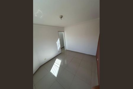 Casa de condomínio para alugar com 56m², 2 quartos e sem vaga Casa de condomínio para alugar com 56m², 2 quartos e sem vagaQuarto