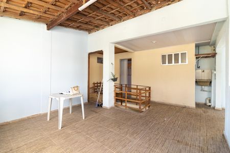 Apartamento para alugar com 80m², 3 quartos e sem vaga