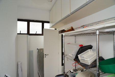 Apartamento para alugar com 186m², 4 quartos e 2 vagas Apartamento para alugar com 186m², 4 quartos e 2 vagasQuarto de Serviço