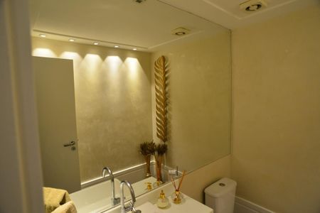 Apartamento para alugar com 186m², 4 quartos e 2 vagas Apartamento para alugar com 186m², 4 quartos e 2 vagasLavabo