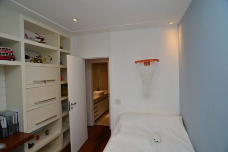 Apartamento para alugar com 186m², 4 quartos e 2 vagas Apartamento para alugar com 186m², 4 quartos e 2 vagasQuarto 1
