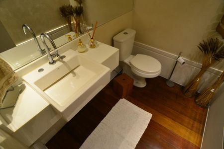 Apartamento para alugar com 186m², 4 quartos e 2 vagas Apartamento para alugar com 186m², 4 quartos e 2 vagasLavabo