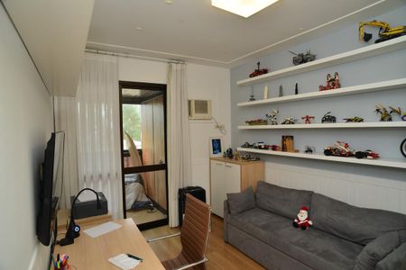 Apartamento para alugar com 186m², 4 quartos e 2 vagas Apartamento para alugar com 186m², 4 quartos e 2 vagasQuarto 3