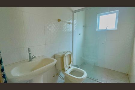 Casa para alugar com 75m², 2 quartos e 1 vagaBanheiro 2