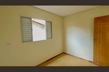 Casa para alugar com 75m², 2 quartos e 1 vagaQuarto 1