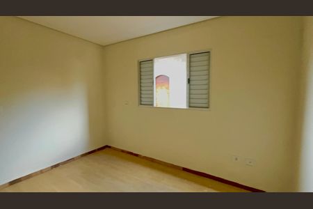 Casa para alugar com 75m², 2 quartos e 1 vagaQuarto 1