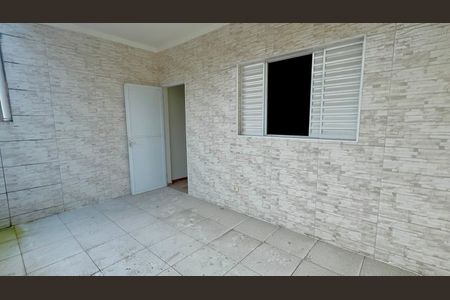 Casa para alugar com 75m², 2 quartos e 1 vagaSacada