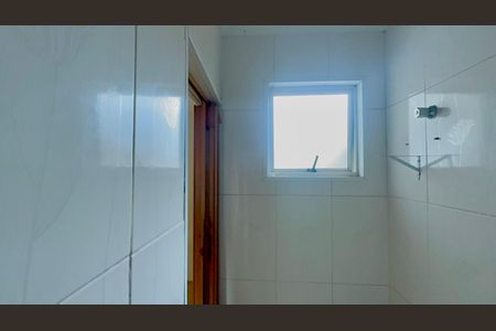 Casa para alugar com 75m², 2 quartos e 1 vagaBanheiro 1