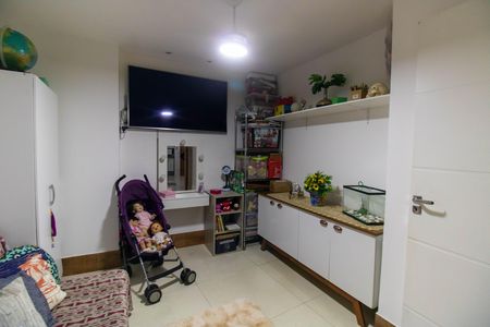 Apartamento à venda com 100m², 2 quartos e 1 vaga Apartamento à venda com 100m², 2 quartos e 1 vagaQuarto