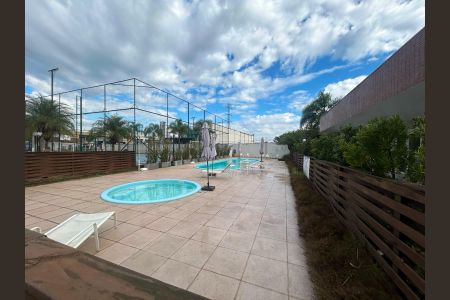 Casa de condomínio para alugar com 47m², 2 quartos e 2 vagas Casa de condomínio para alugar com 47m², 2 quartos e 2 vagasÁrea comum - Piscina