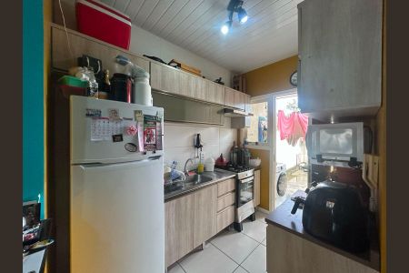 Casa de condomínio para alugar com 47m², 2 quartos e 2 vagas Casa de condomínio para alugar com 47m², 2 quartos e 2 vagasCozinha