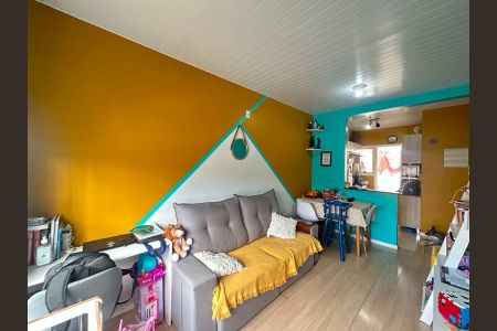 Sala de casa de condomínio para alugar com 2 quartos, 47m² em Distrito Industrial, Cachoeirinha