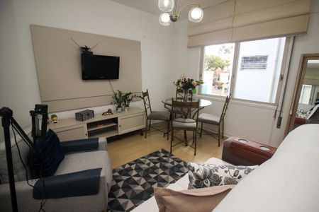 Sala de apartamento à venda com 1 quarto, 49m² em Jardim Botânico, Porto Alegre