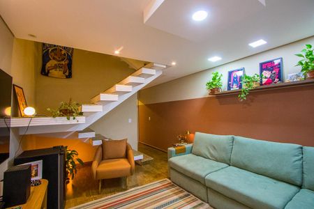 Sala de casa para alugar com 2 quartos, 183m² em Parque Sao Vicente, Santo André