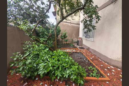 Casa de condomínio para alugar com 200m², 3 quartos e 1 vaga