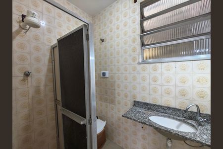 Casa de condomínio para alugar com 200m², 3 quartos e 1 vaga