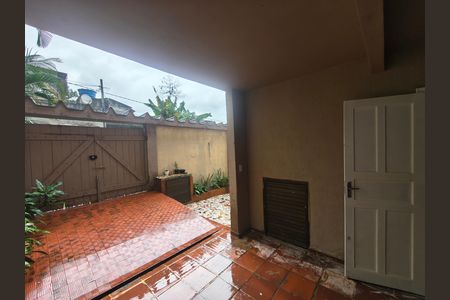 Casa de condomínio para alugar com 200m², 3 quartos e 1 vaga
