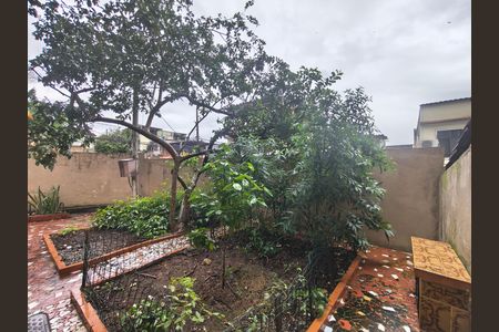 Casa de condomínio para alugar com 200m², 3 quartos e 1 vaga