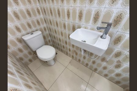 Casa de condomínio para alugar com 200m², 3 quartos e 1 vaga