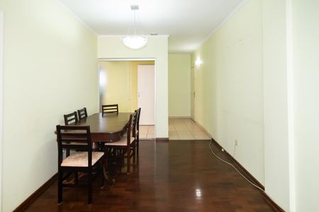 Apartamento para alugar com 90m², 2 quartos e 1 vaga
