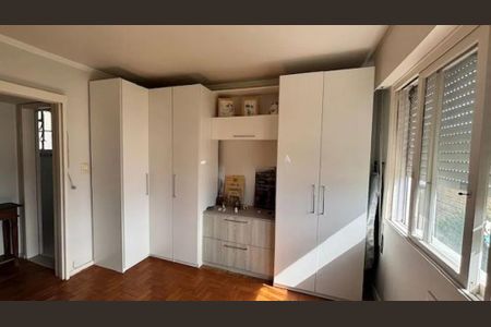 Quarto de apartamento para alugar com 1 quarto, 45m² em Teresópolis, Porto Alegre