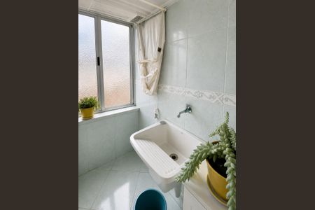 Área de serviço de apartamento para alugar com 1 quarto, 45m² em Teresópolis, Porto Alegre