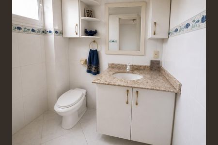 Banheiro de apartamento para alugar com 1 quarto, 45m² em Teresópolis, Porto Alegre