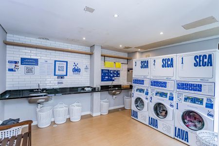 Apartamento à venda com 41m², 2 quartos e sem vaga Apartamento à venda com 41m², 2 quartos e sem vagaLavanderia