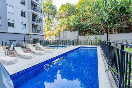 Apartamento à venda com 41m², 2 quartos e sem vaga Apartamento à venda com 41m², 2 quartos e sem vagaÁrea comum - Piscina