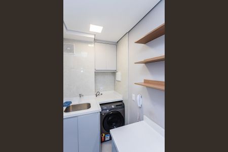 Apartamento à venda com 41m², 2 quartos e sem vaga Apartamento à venda com 41m², 2 quartos e sem vagaSala, cozinha e área de serviço