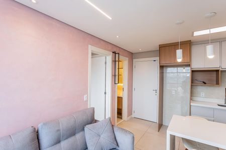 Apartamento à venda com 41m², 2 quartos e sem vaga Apartamento à venda com 41m², 2 quartos e sem vagaSala, cozinha e área de serviço