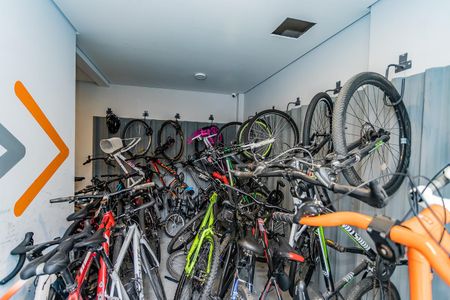 Apartamento à venda com 41m², 2 quartos e sem vaga Apartamento à venda com 41m², 2 quartos e sem vagaBicicletário