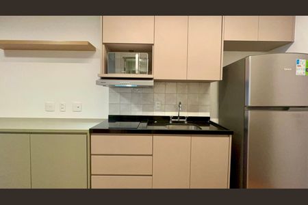 Studio para alugar com 26m², 1 quarto e sem vaga Studio para alugar com 26m², 1 quarto e sem vagaCozinha