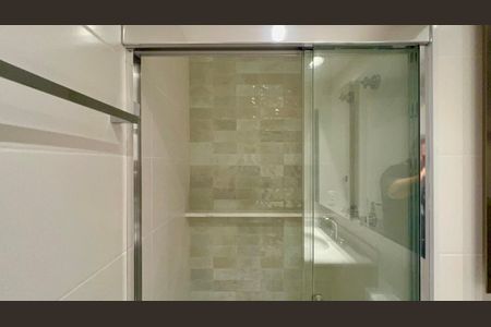Studio para alugar com 26m², 1 quarto e sem vaga Studio para alugar com 26m², 1 quarto e sem vagaBanheiro