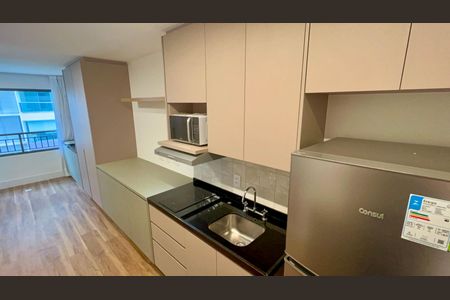 Studio para alugar com 26m², 1 quarto e sem vaga Studio para alugar com 26m², 1 quarto e sem vagaCozinha