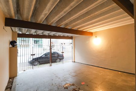 Casa à venda com 120m², 3 quartos e 2 vagas