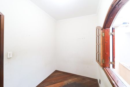 Casa à venda com 120m², 3 quartos e 2 vagas