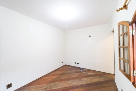 Casa à venda com 120m², 3 quartos e 2 vagas