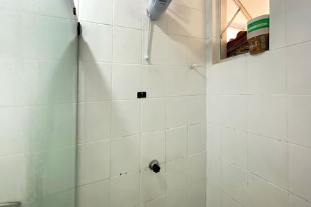 Apartamento à venda com 74m², 3 quartos e 1 vaga Apartamento à venda com 74m², 3 quartos e 1 vagaBanheiro